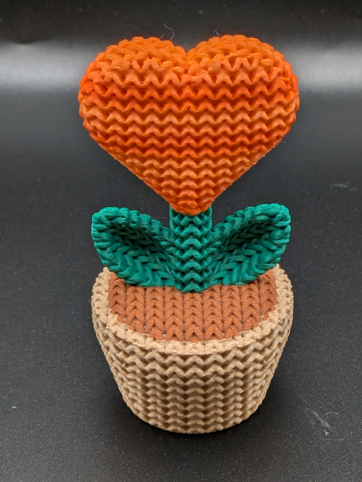 Knitted Heart Plant